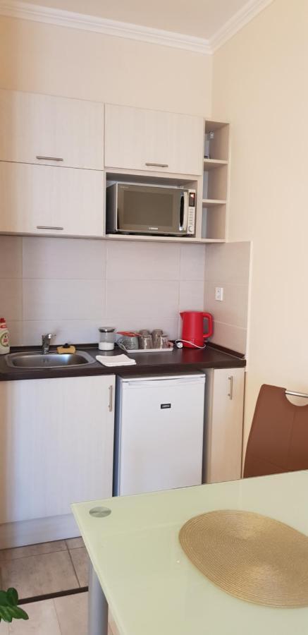 Rozsa Apartmanhaz Aparthotel Сегед Екстериор снимка